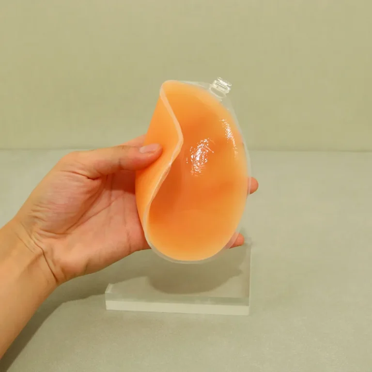 حمالة صدر غير مرئية