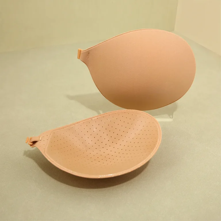 soutien-gorge pâteux