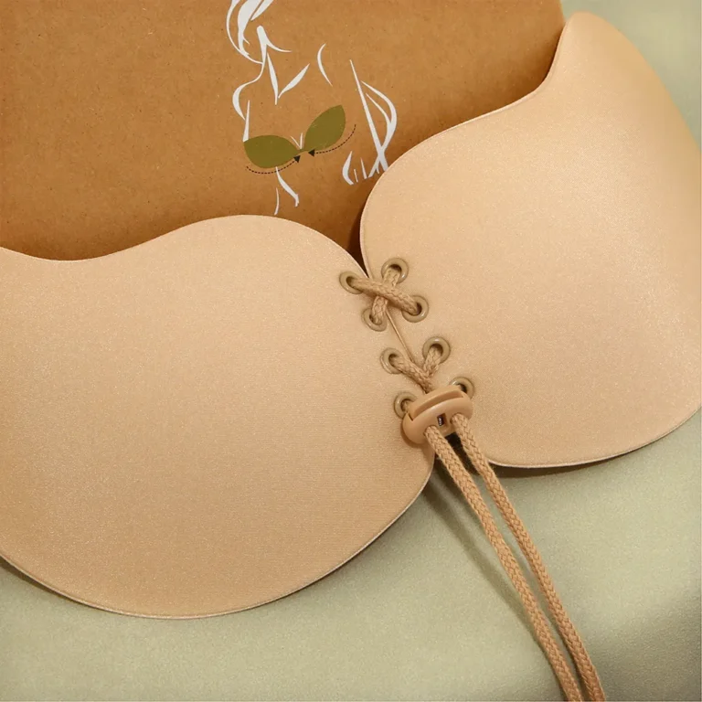 プッシュアップブラ