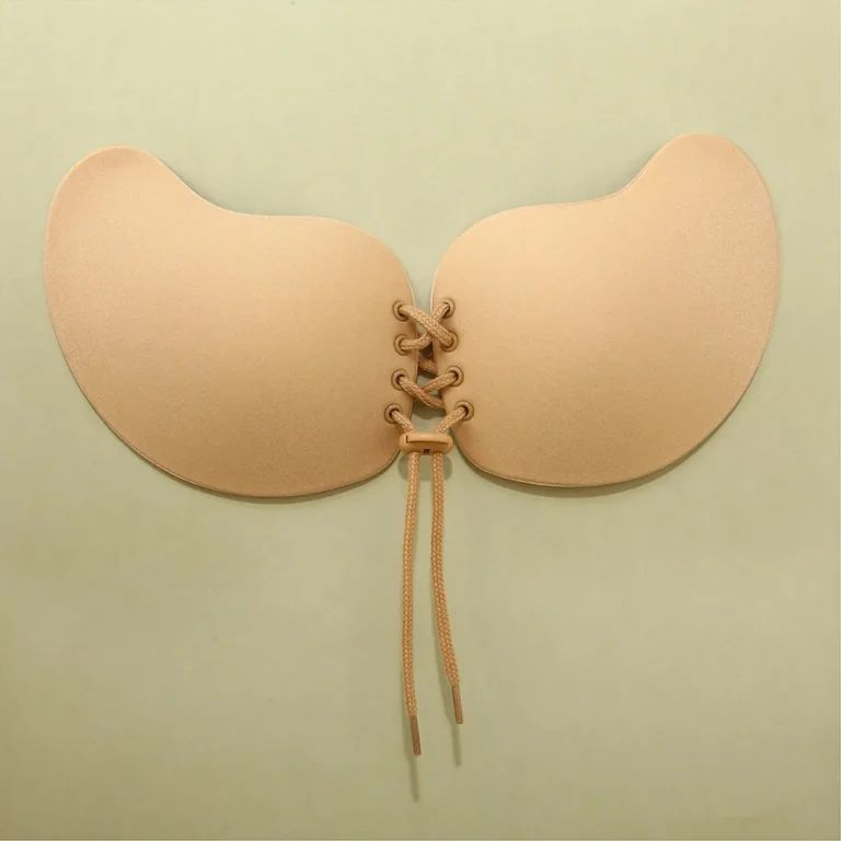 プッシュアップ粘着ブラ