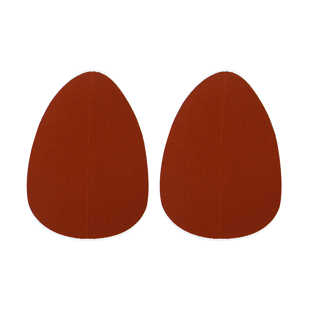 ハリウッドで乳首をカバーするプロテクターに最適なブラ-1