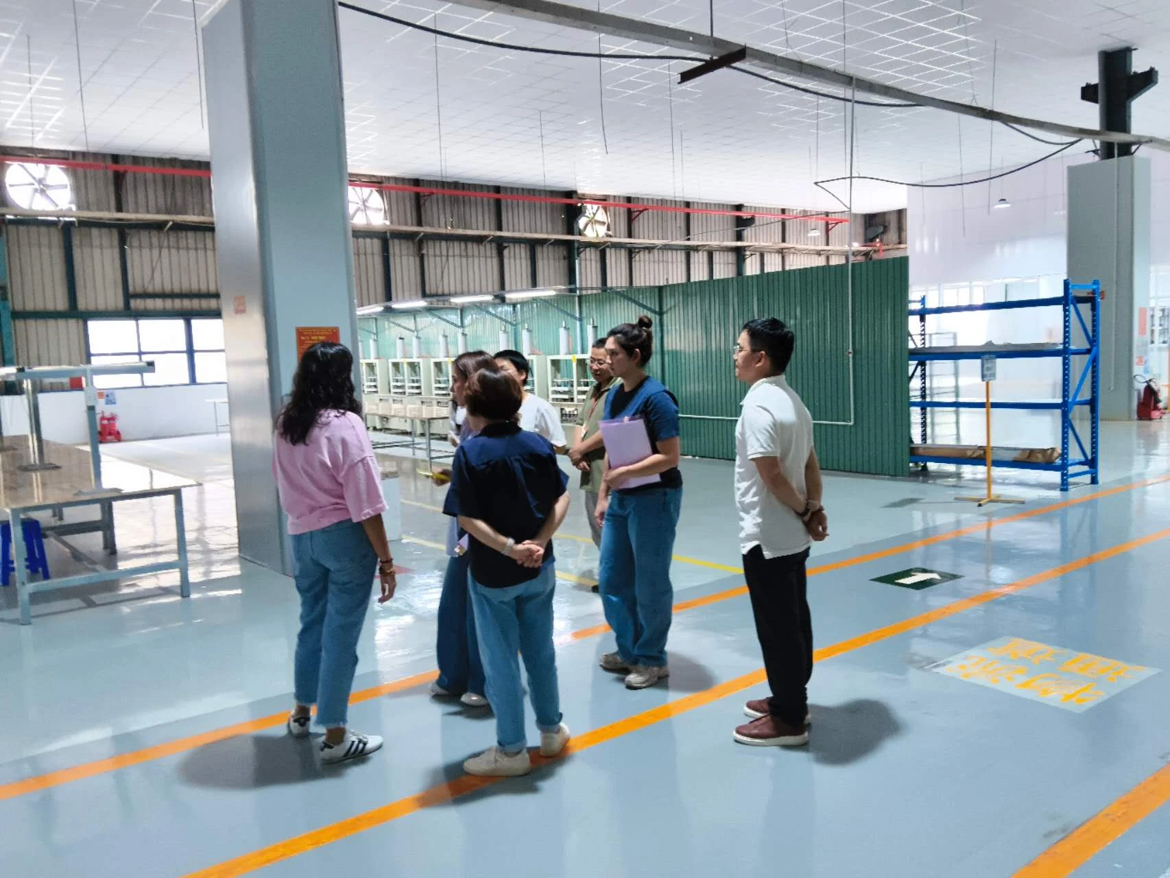 вид фабрики